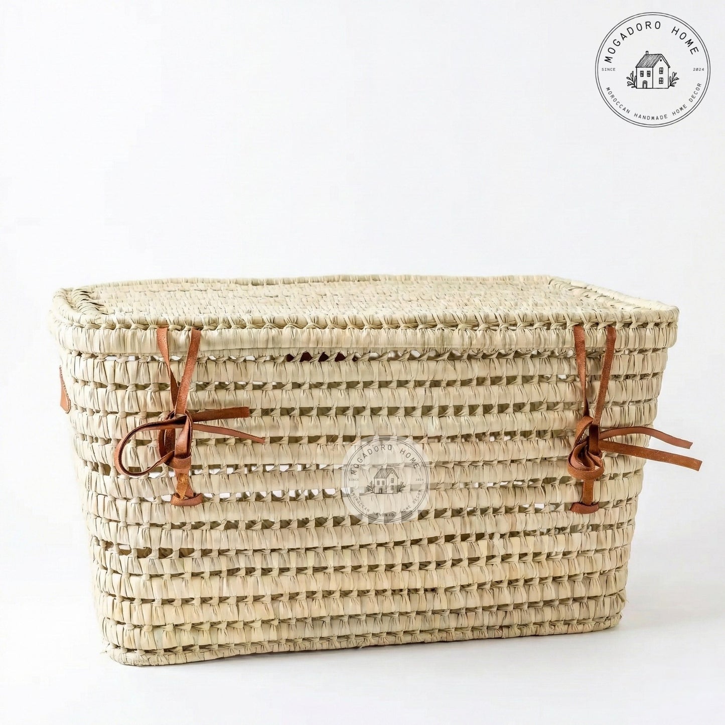 Wicker Storage Trunk - Palm Leaf Chest with Lid