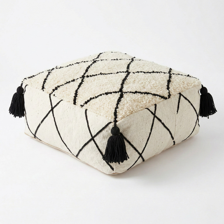 Tic Tac Tassels Kilim Pouf