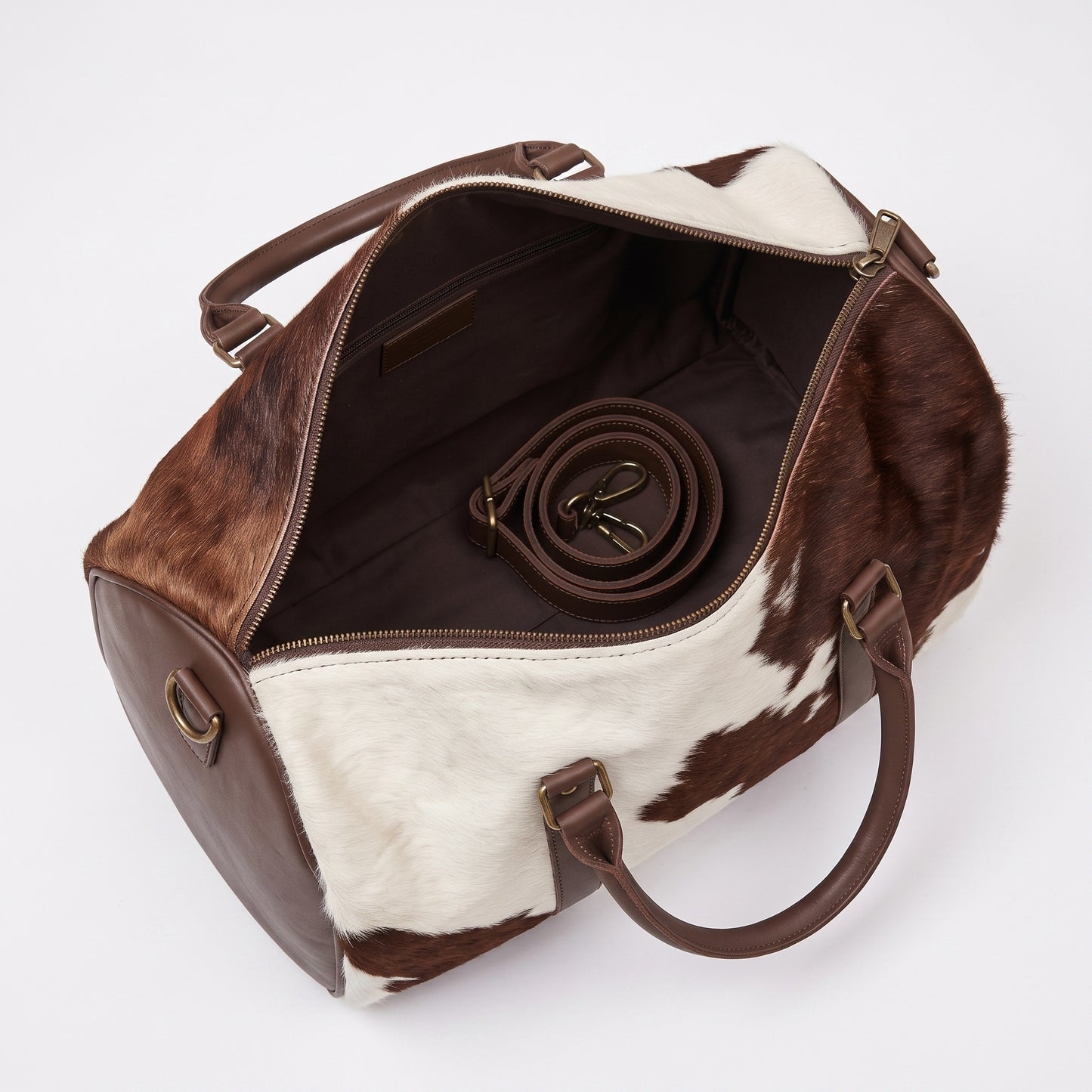 The Marrakech Weekender — Cowhide Leather Duffle Bag
