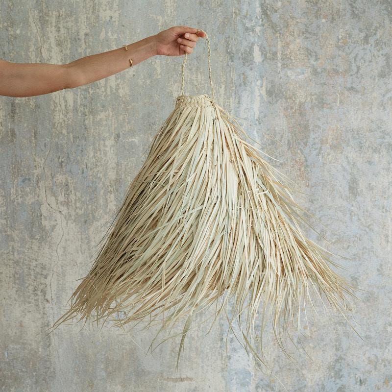 Handmade Moroccan Palm Leaf Pendant Light – Boho Natural Ceiling Lamp